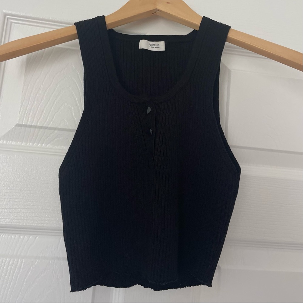 active usa black buttoned rubbed tank top (S)